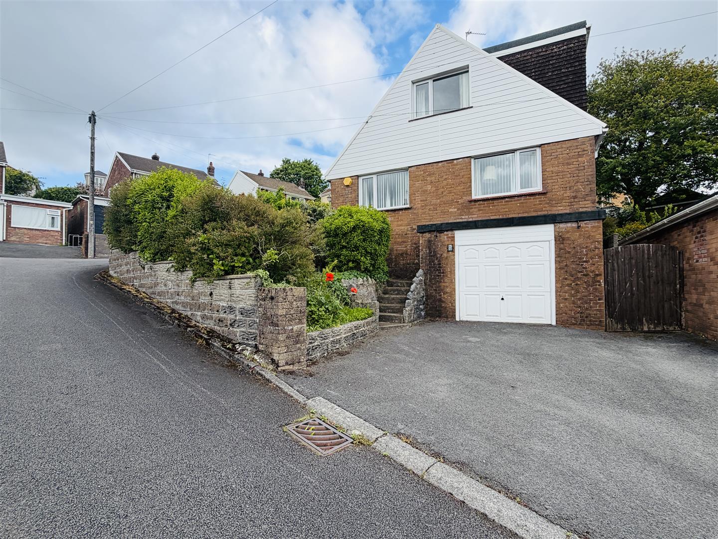 Wimmerfield Close, Killay, Swansea, SA2 7DE